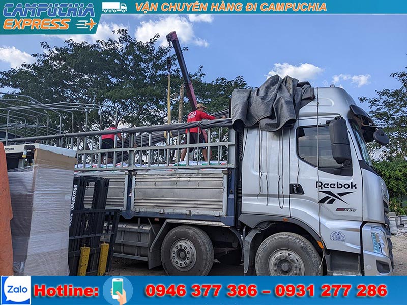 Gửi hàng đi Campuchia mùa dịch dễ hay khó?