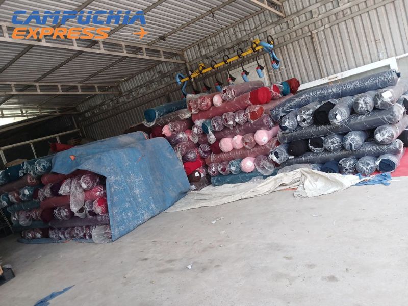 Dịch vụ vận chuyển hàng đi Lào Giá cước cực rẻ 2026 5 cac-loai-hang-nao-djuoc-van-chuyen-dji-lao-vanchuyen-campuchiaexpress