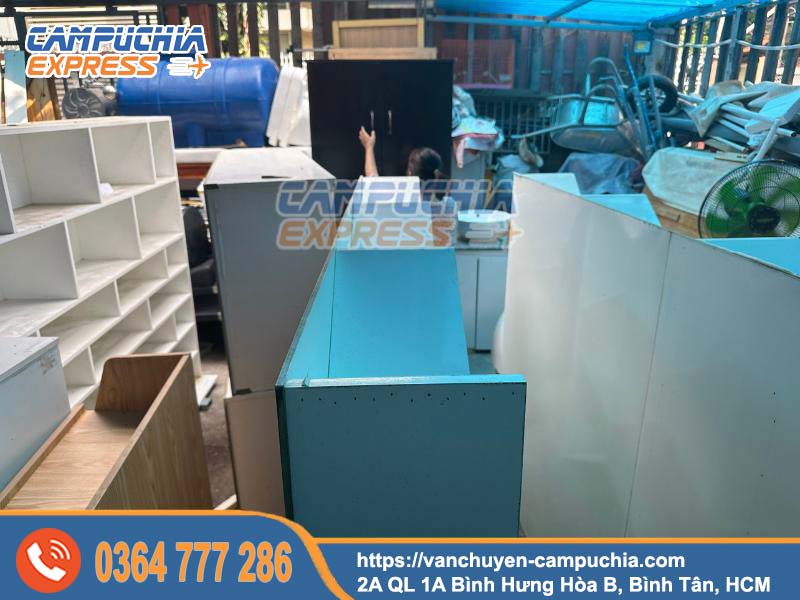 vận chuyển hàng hóa đến xiengkhuang